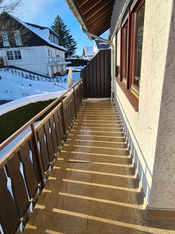 Ferienwohnung Auszeit Winterberg Zentrum エクステリア 写真
